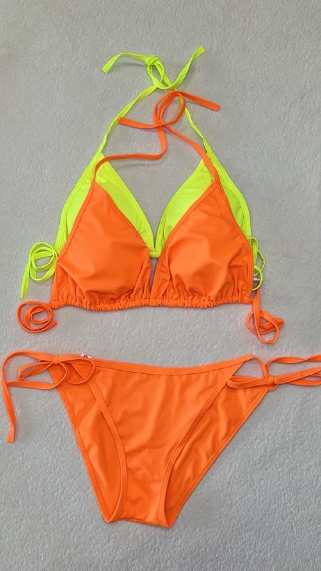 بیکینی بیسیک مناسب شنا و استخر👙
